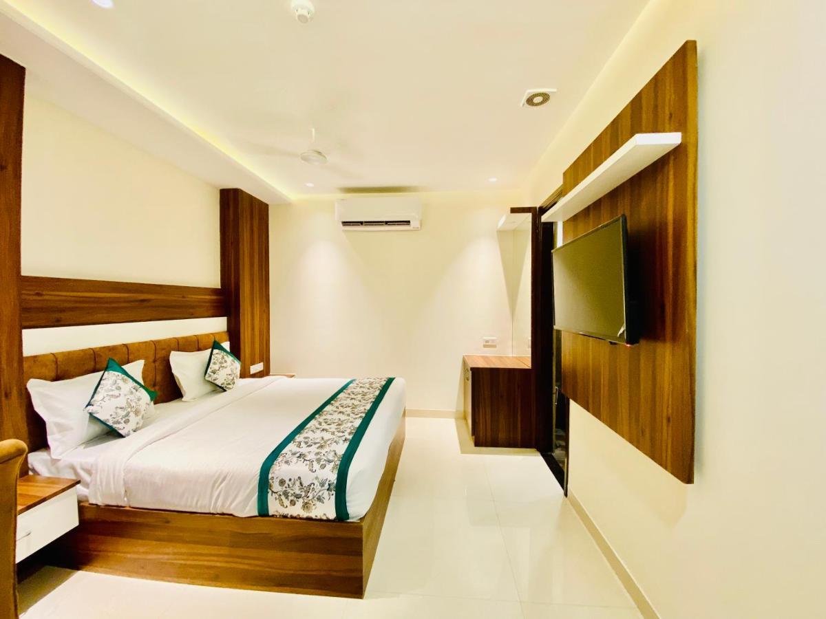 Hotel White House By An Hotels - Walking Distance From Golden Temple Amritsar Exteriér fotografie