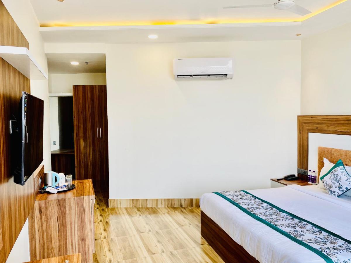Hotel White House By An Hotels - Walking Distance From Golden Temple Amritsar Exteriér fotografie