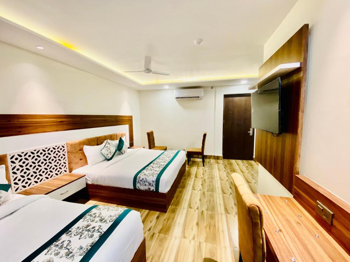 Hotel White House By An Hotels - Walking Distance From Golden Temple Amritsar Exteriér fotografie