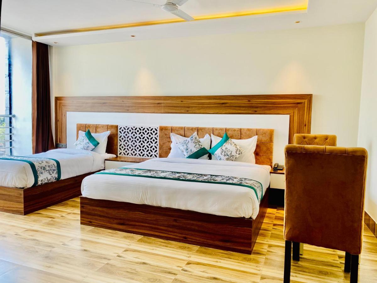 Hotel White House By An Hotels - Walking Distance From Golden Temple Amritsar Exteriér fotografie
