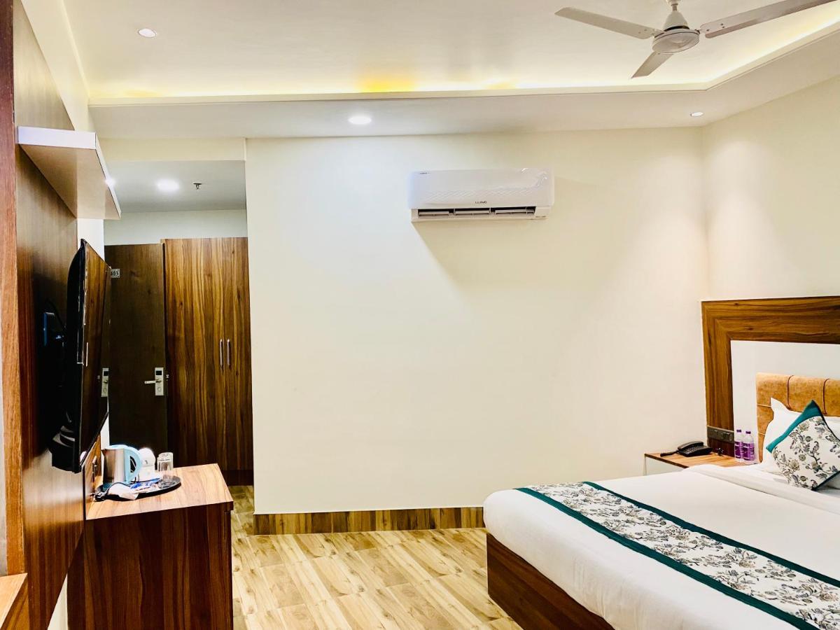Hotel White House By An Hotels - Walking Distance From Golden Temple Amritsar Exteriér fotografie