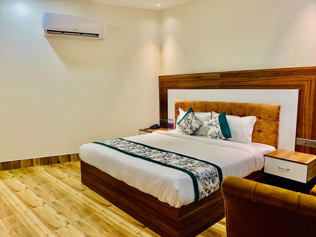 Hotel White House By An Hotels - Walking Distance From Golden Temple Amritsar Exteriér fotografie